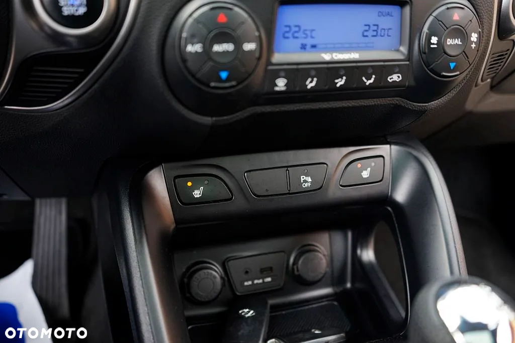 Hyundai ix35 - 23