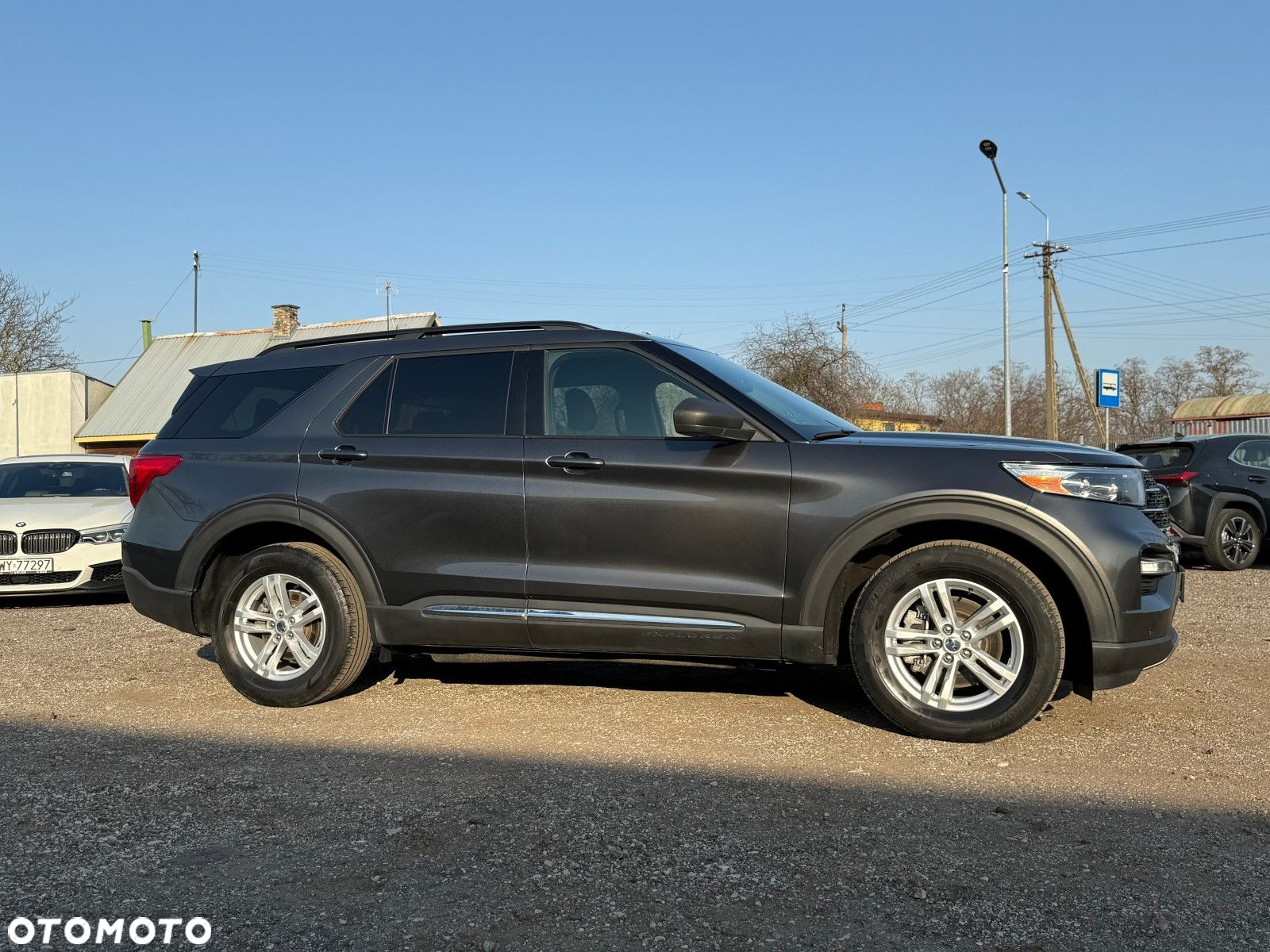 Ford Explorer - 4