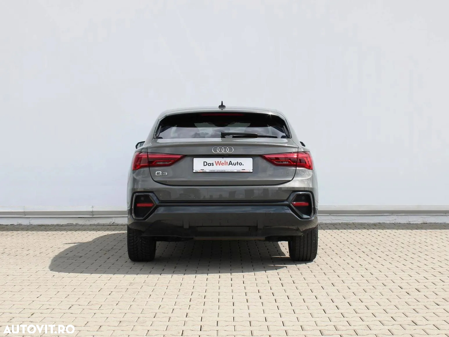 Audi Q3 Sportback 1.5 35 TFSI S tronic S Line - 4