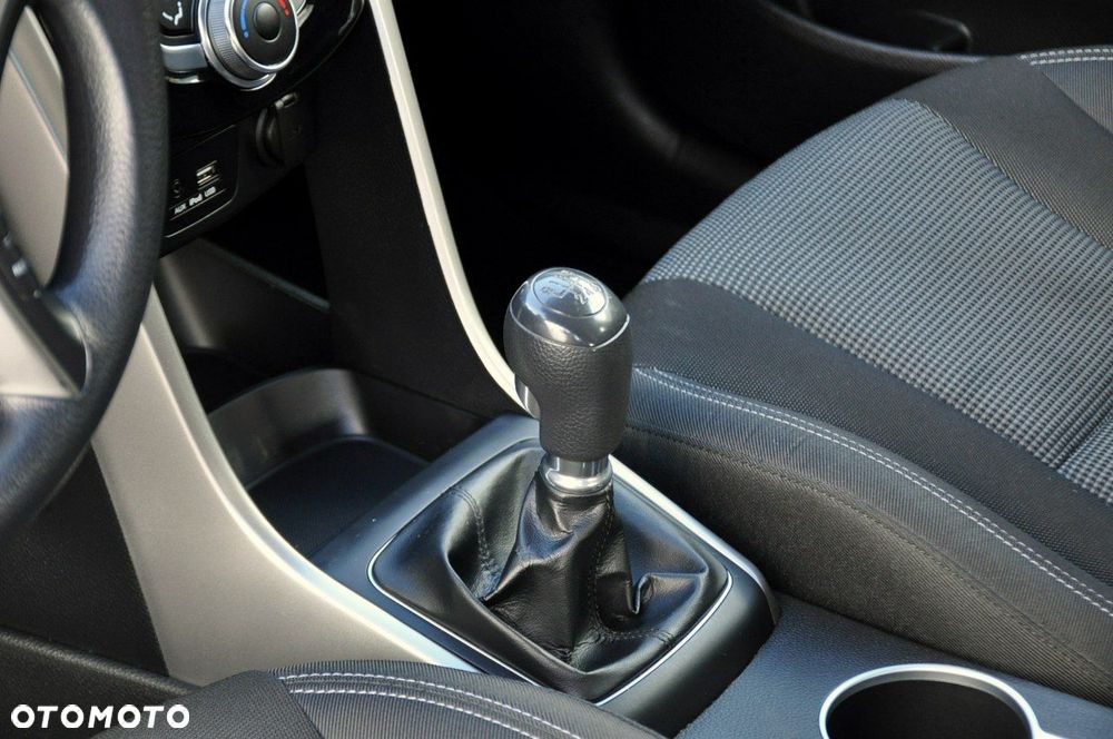 Hyundai i30 1.4 Comfort - 33