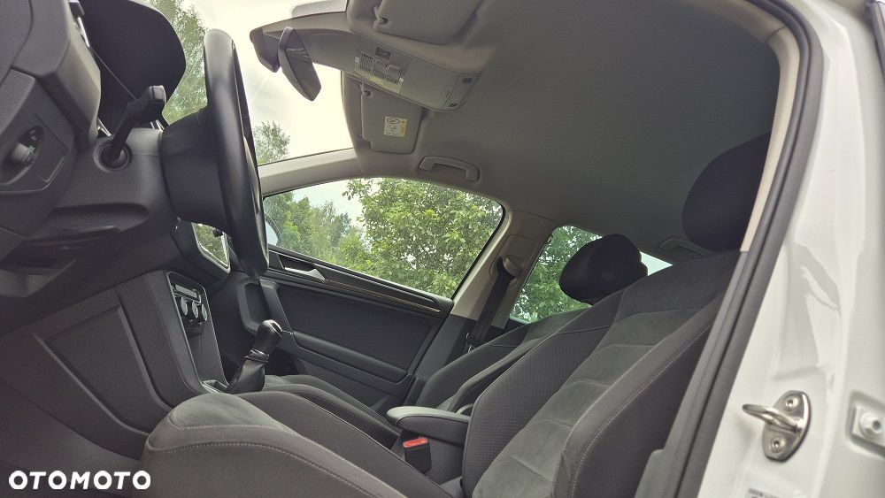 Volkswagen Tiguan 2.0 TDI SCR R-Line - 9
