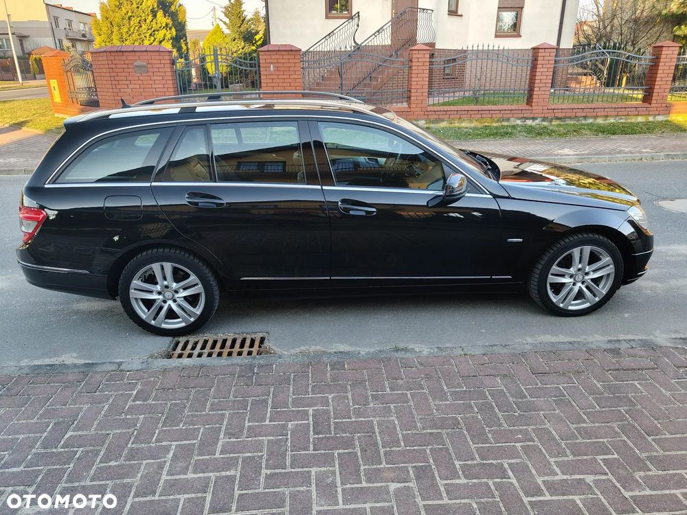 Mercedes-Benz Klasa C 220 CDI DPF Automatik BlueEFFICIENCY Avantgarde - 9