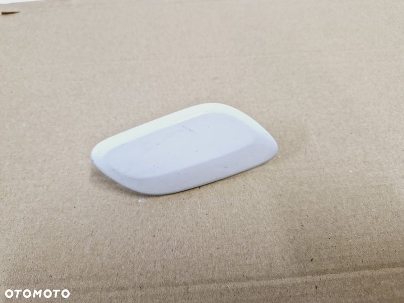 VOLVO XC70 II ZAŚLEPKA SPRYSKIWACZA ZDERZAKA PRAWY PRZÓD PRAWA PRZEDNIA 30678680 - 1