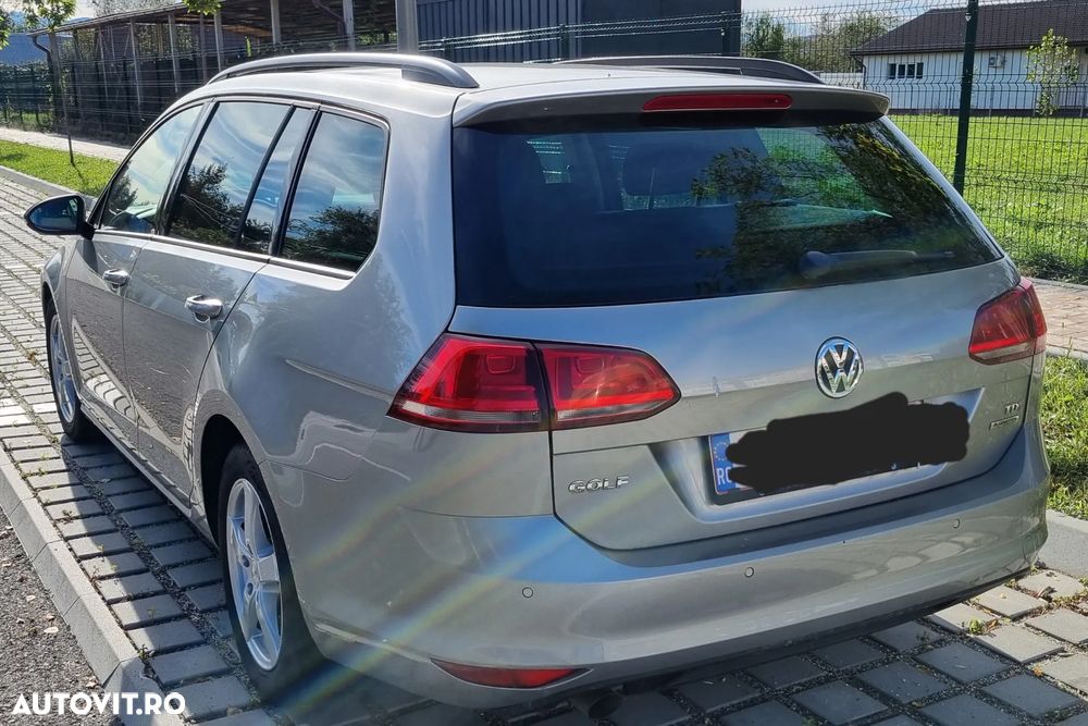 Volkswagen Golf 1.6 TDI BMT Comfortline - 15