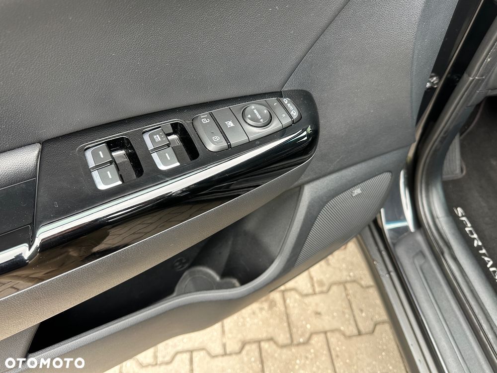 Kia Sportage 1.6 GDI 2WD Black Edition - 34