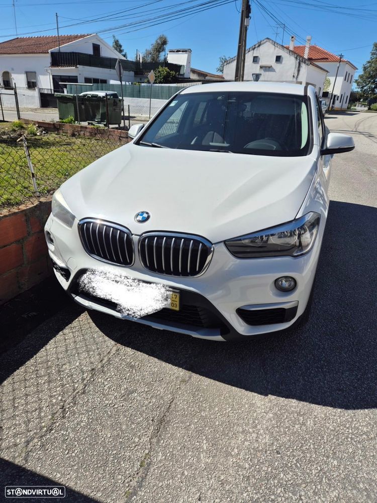 BMW X1 18 d sDrive Auto - 1