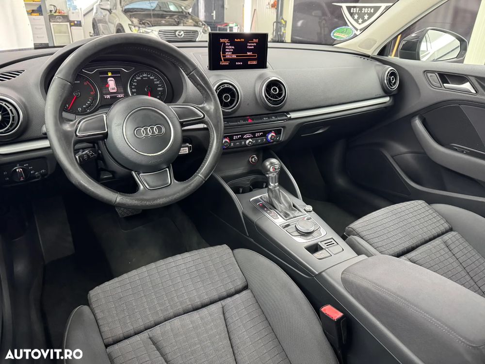 Audi A3 2.0 TDI (clean diesel) S tronic Ambition - 25