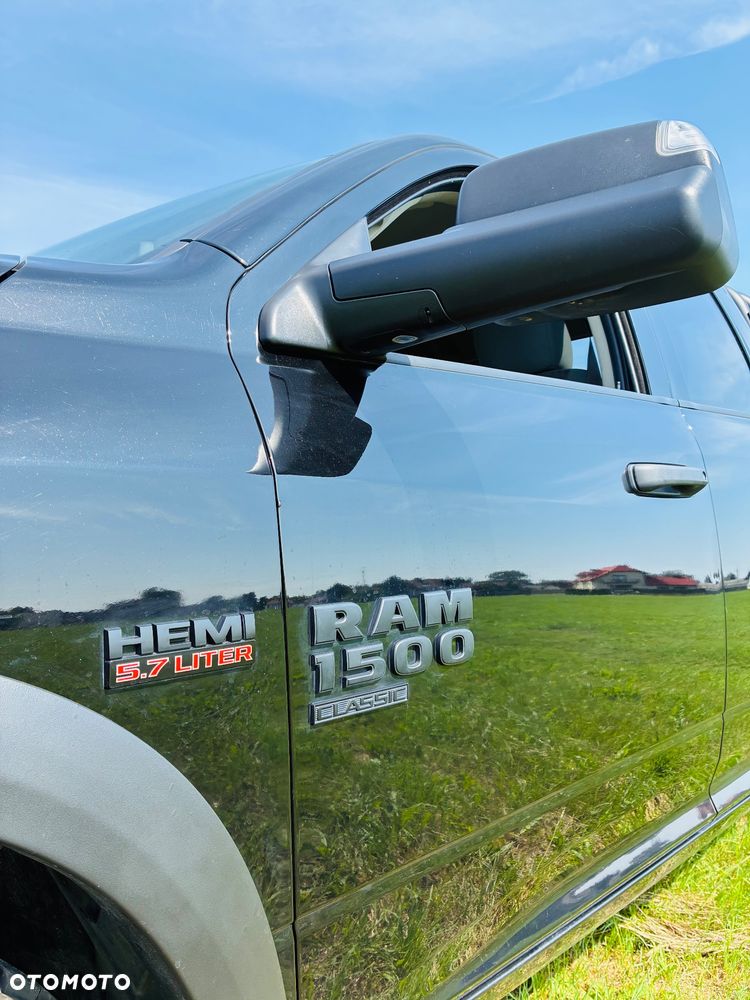 RAM 1500 - 8