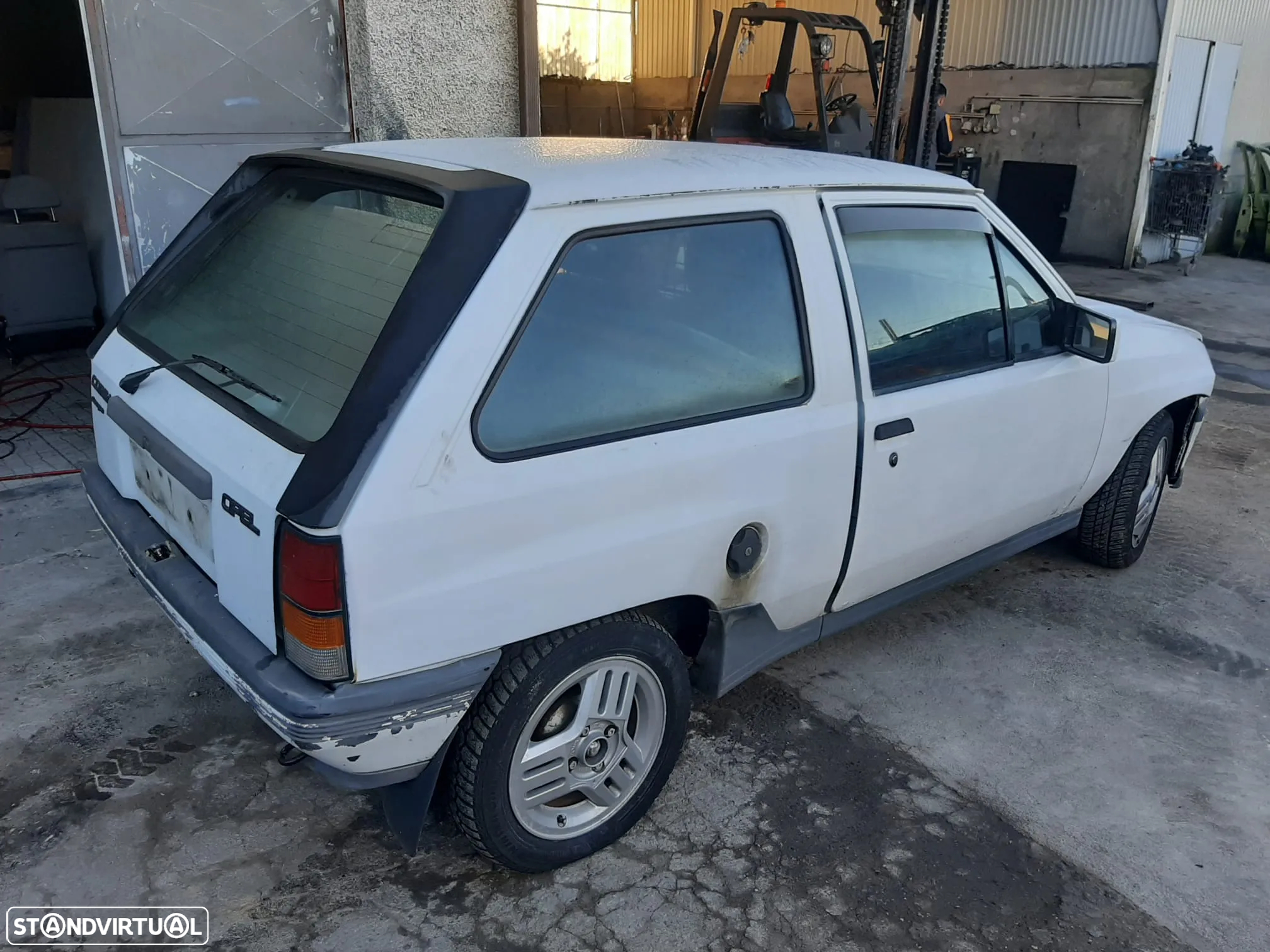Opel Corsa para peças - 3