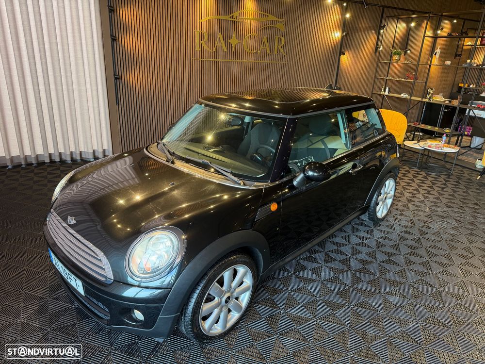 MINI 3 Portas Cooper D - 9