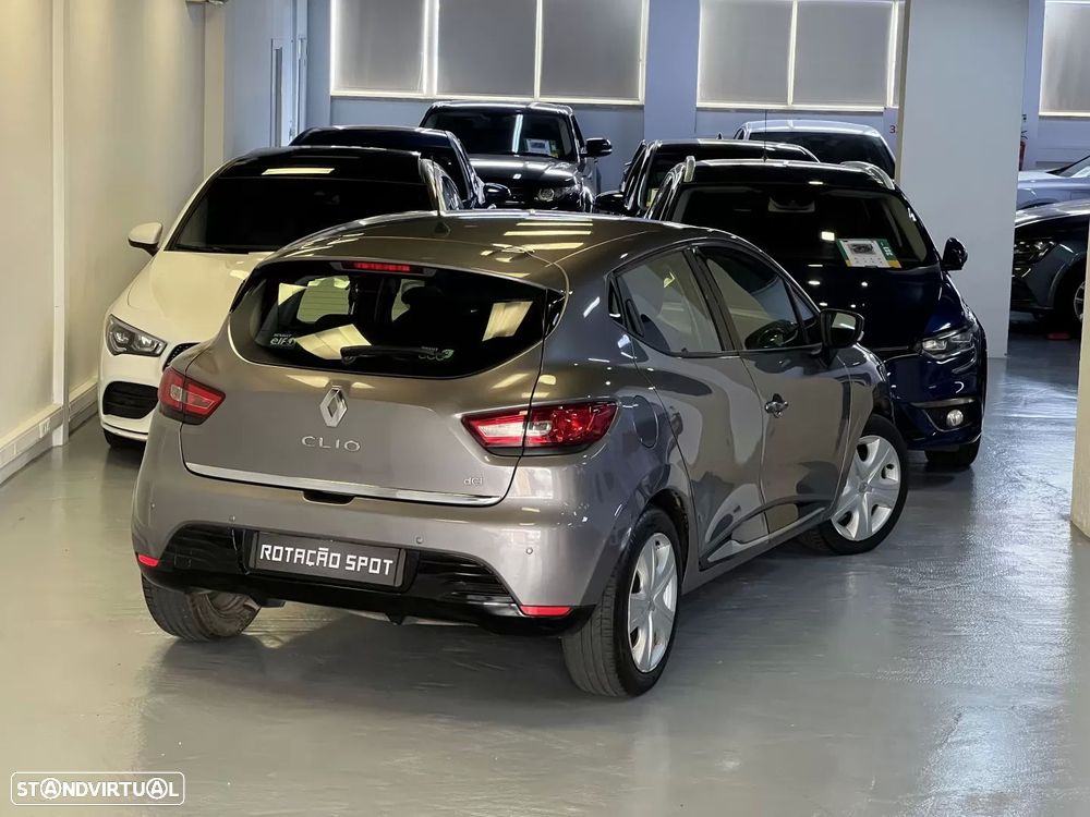 Renault Clio dCi 90 Dynamique - 4
