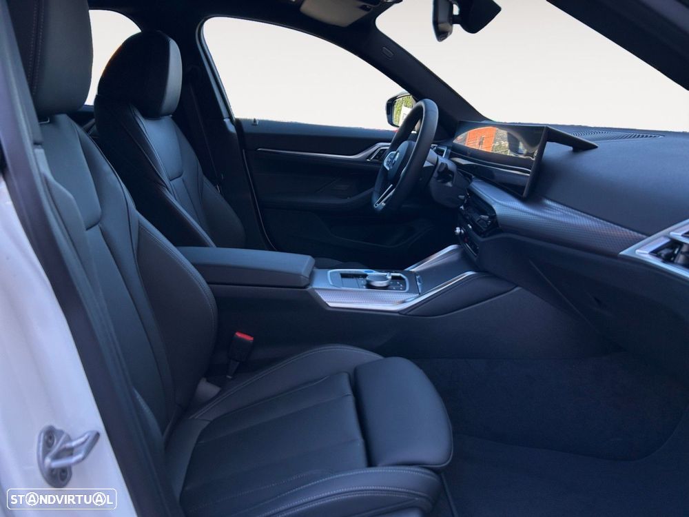 BMW i4 eDrive40 - 15