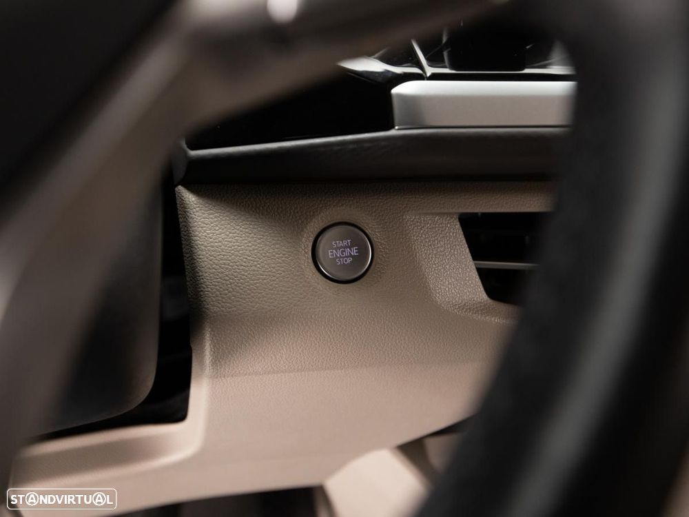 VW Multivan 1.4 TSI e-Hybrid Life DSG - 19