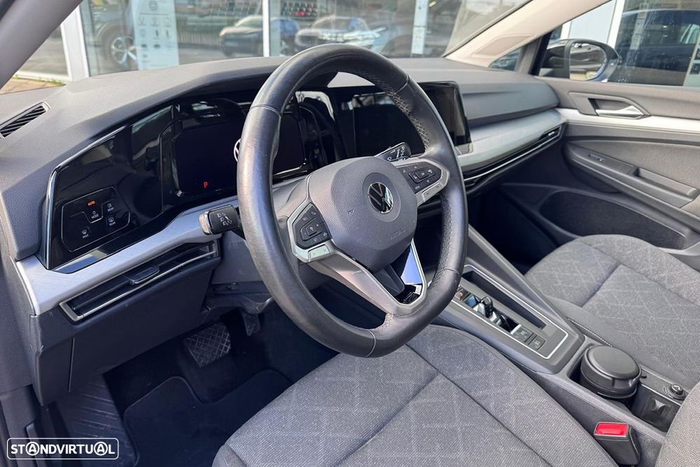 VW Golf 1.5 eTSI Style DSG - 7