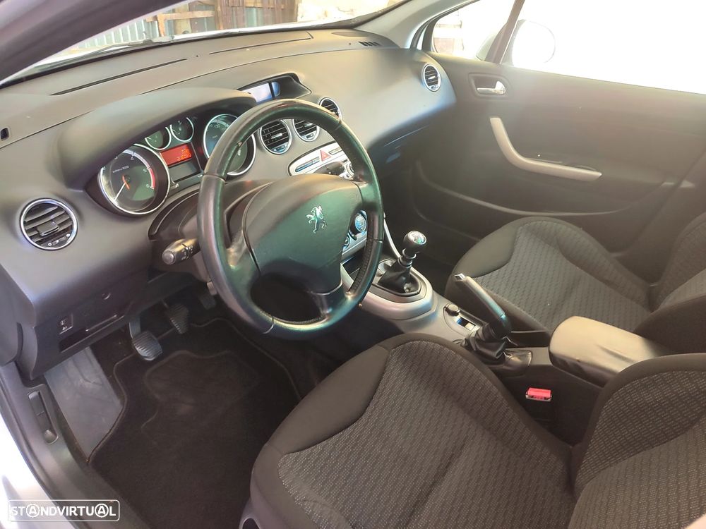 Peugeot 308 SW 1.6 HDi Executive CVM6 - 7