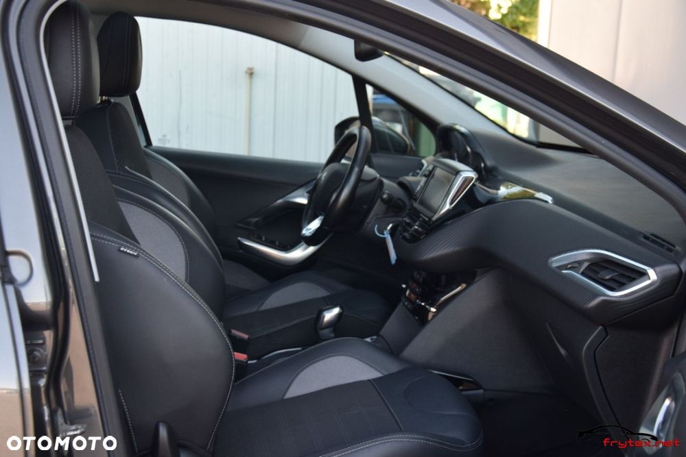 Peugeot 2008 - 23