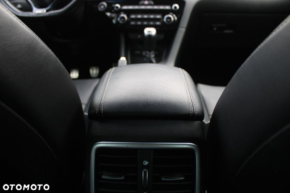 Kia Sportage - 40