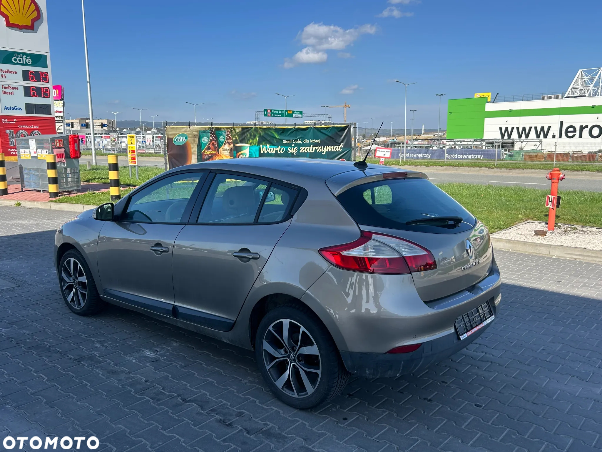 Renault Megane 1.5 dCi Limited EDC EU6 - 4