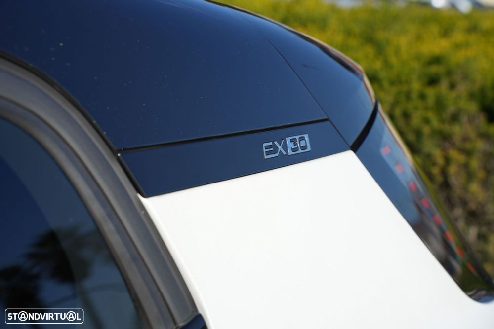 Volvo EX30 69 kWh Single Motor Extended Range Plus - 20