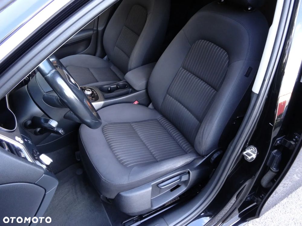 Audi A4 Avant 2.0 TDI Multitronic - 22