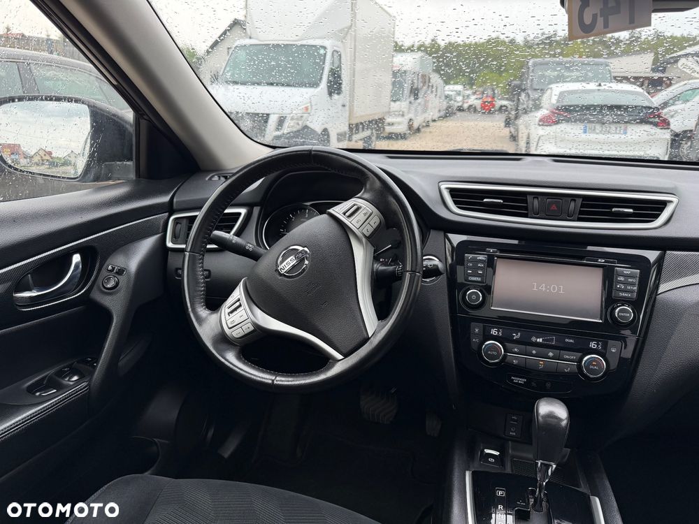 Nissan X-Trail - 10
