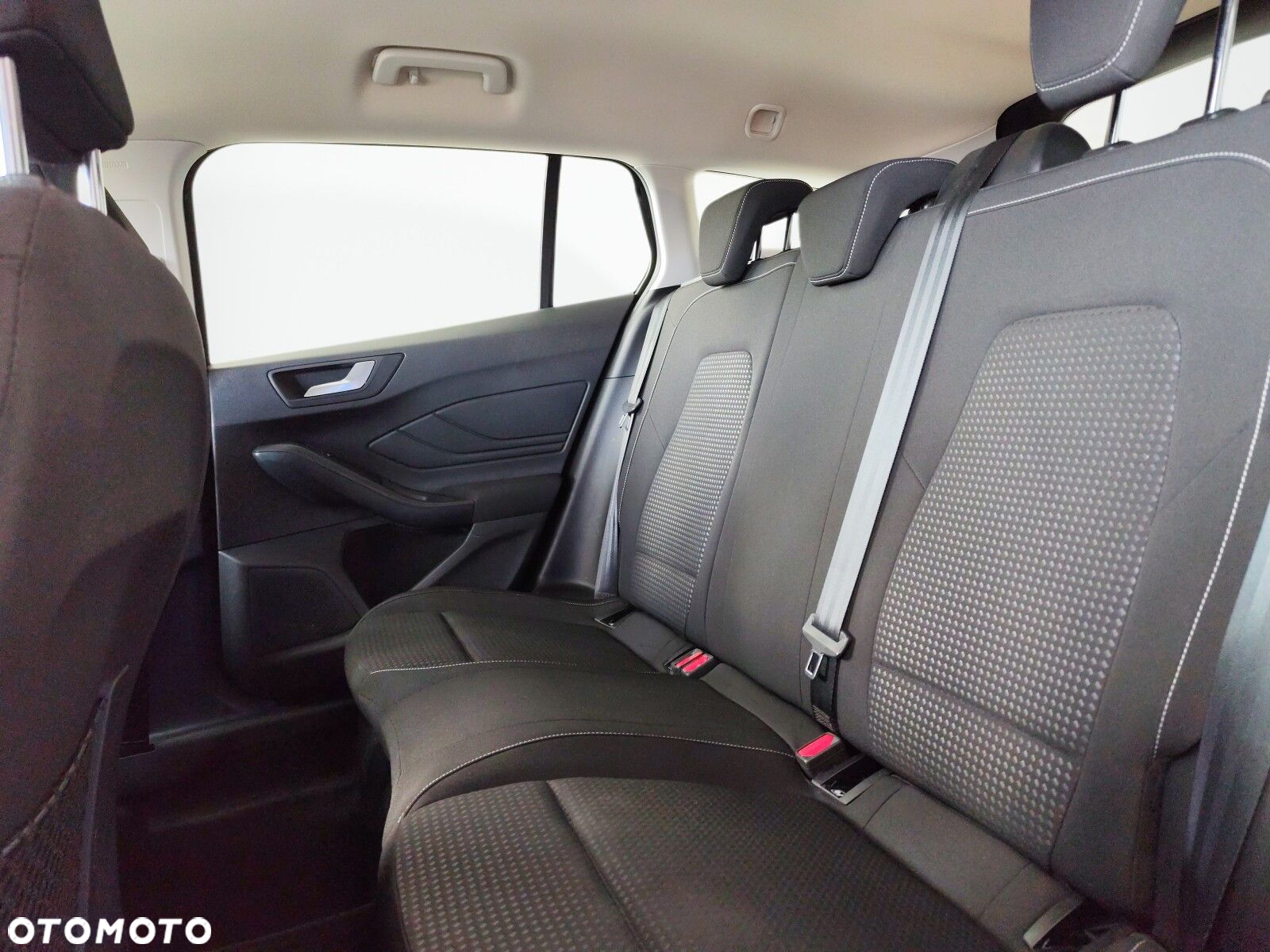 Ford Focus - 13
