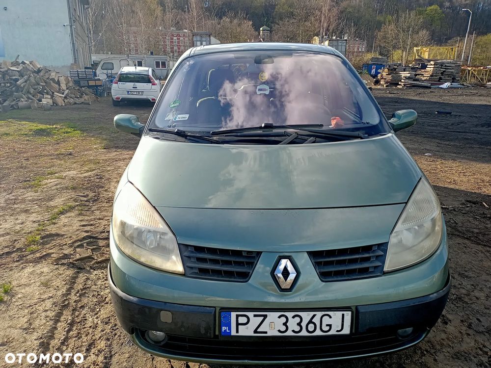 Renault Scenic 1.6 16V Privilege - 8