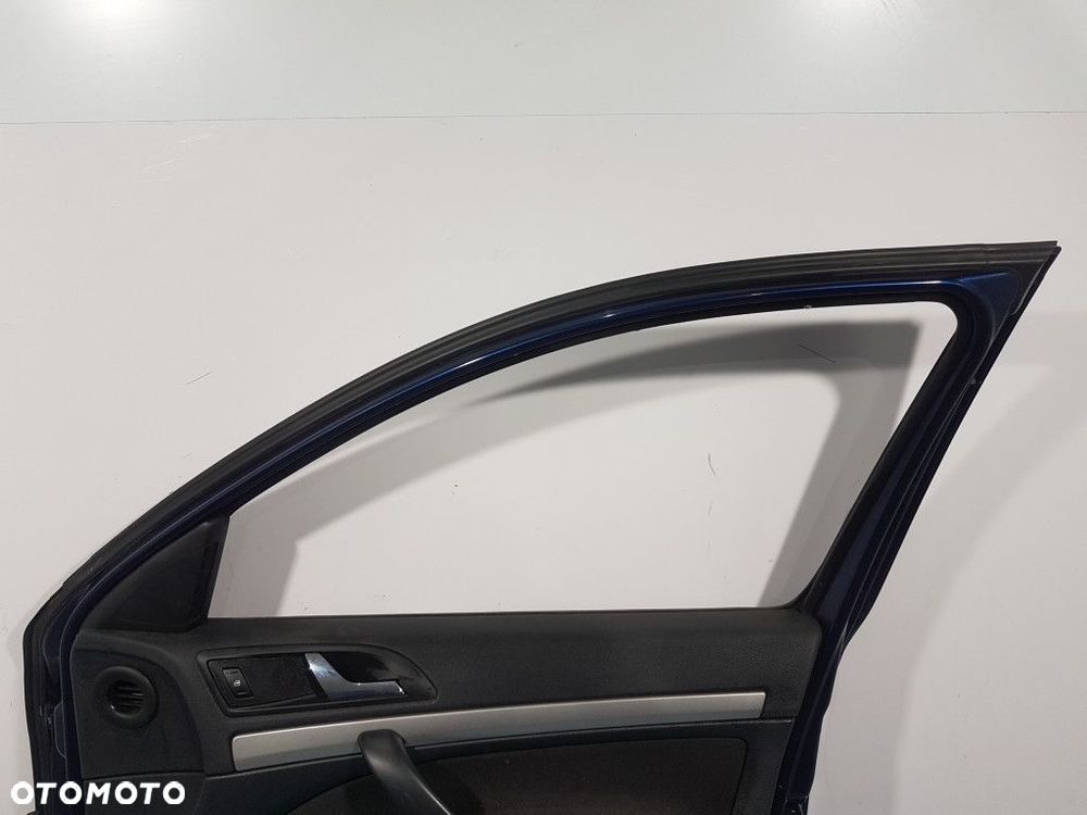 SKODA OCTAVIA II LIFTDRZWI PRZÓD PRAWE 9462 - 9