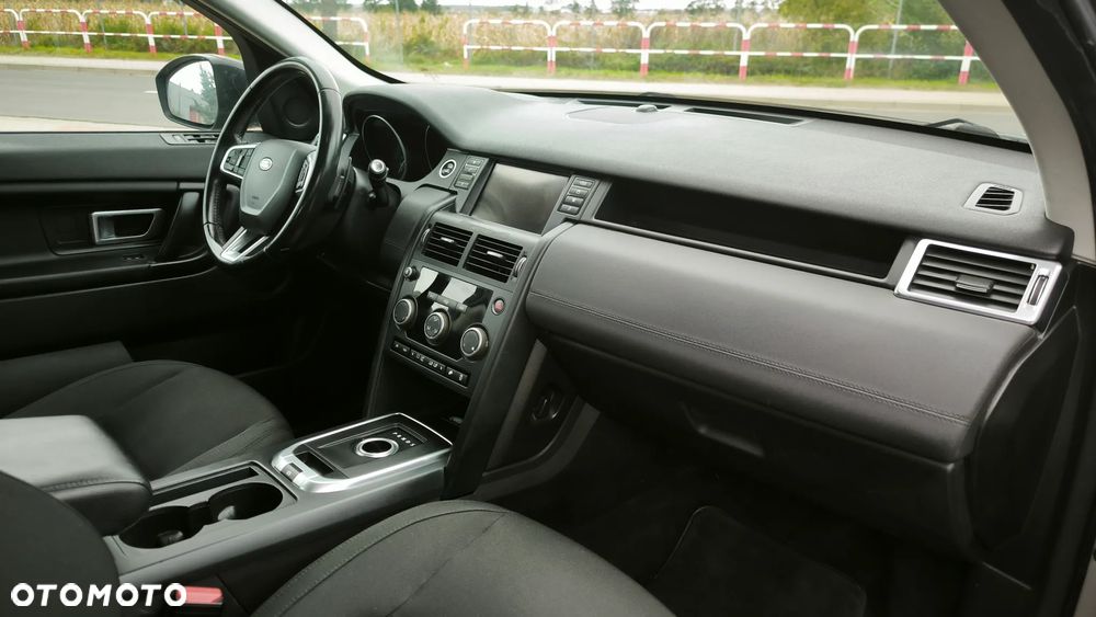 Land Rover Discovery Sport 2.0 D180 HSE - 14