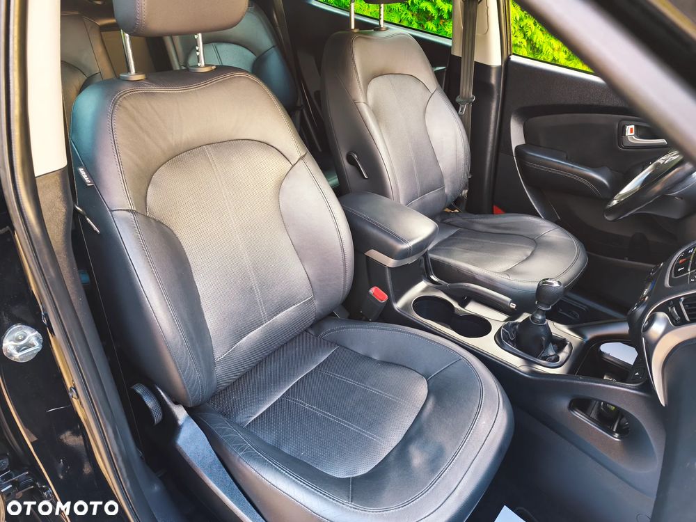 Hyundai ix35 1.7 CRDi Premium 2WD - 19