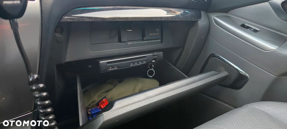 Toyota Land Cruiser 3.0 D Sol Navi Platinium - 34