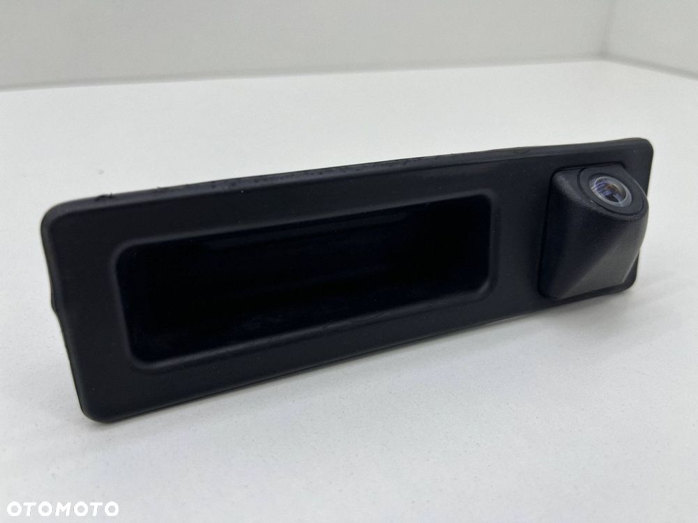 BMW 5 F10 F11 PRZYCISK KLAPY KAMERA COFANIA 9240351 - 1