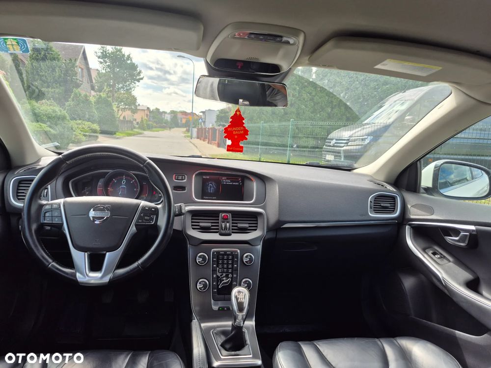 Volvo V40 D2 You - 9