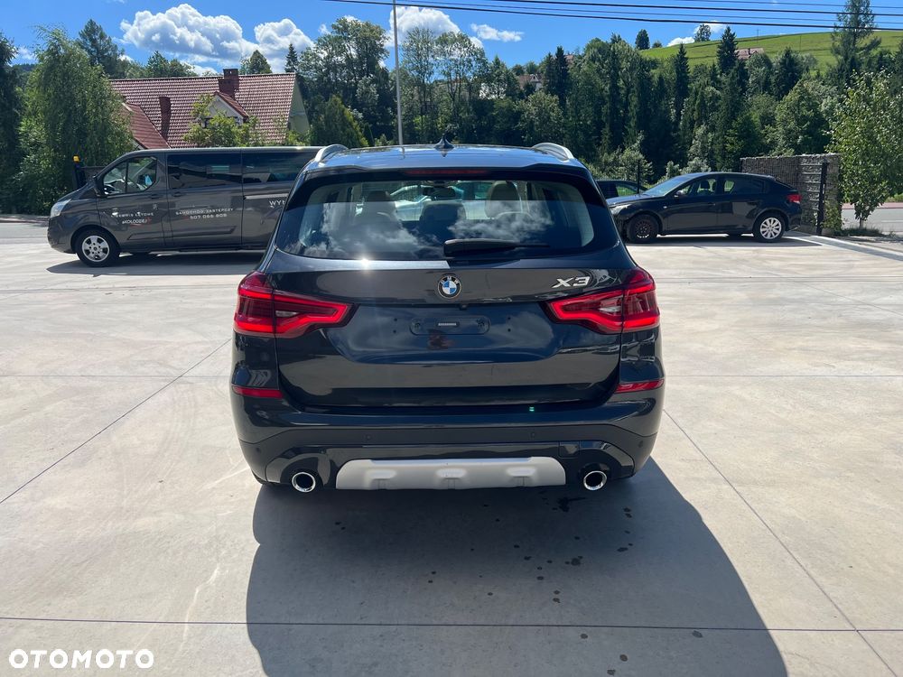 BMW X3 xDrive20d xLine - 6