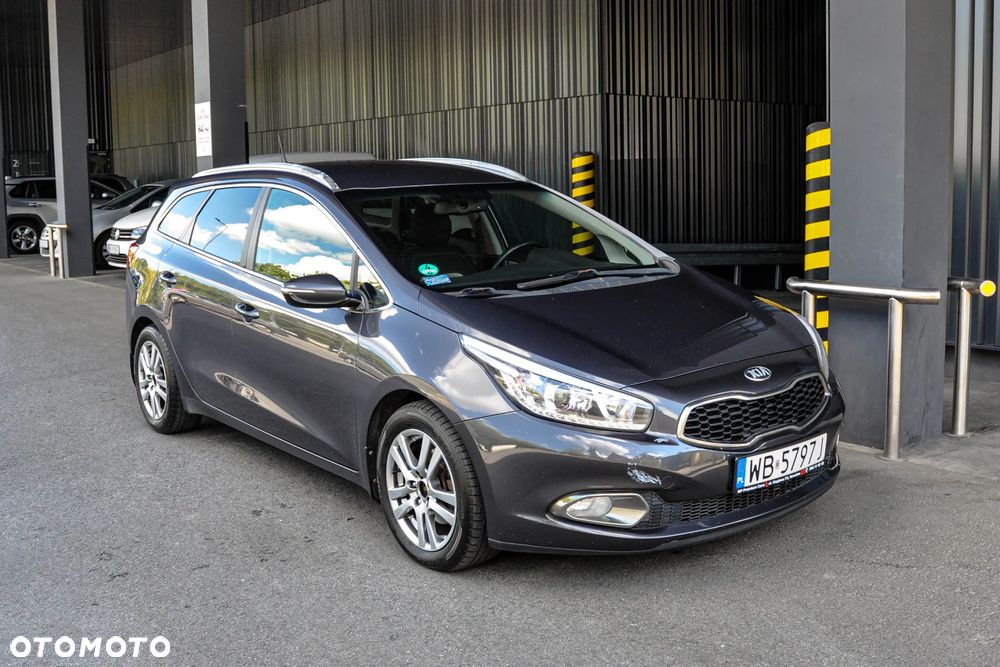 Kia Ceed - 6
