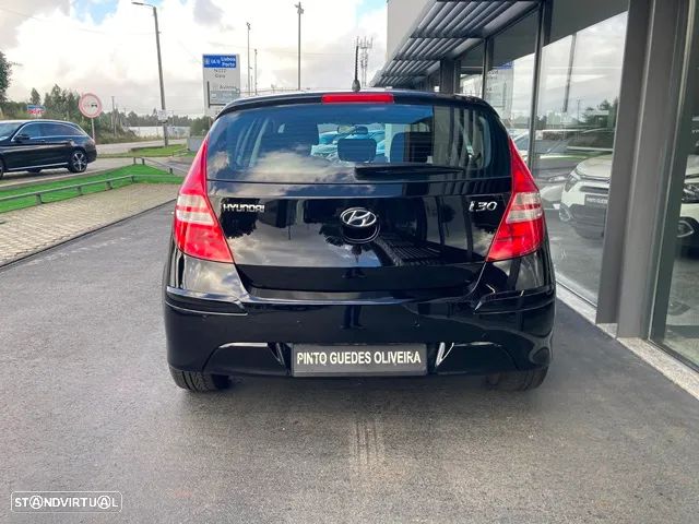 Hyundai i30 1.4 FIFA WM Edition - 8