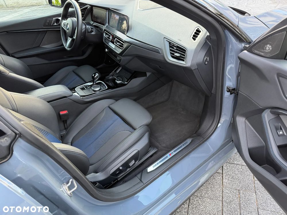 BMW Seria 2 218i M Sport - 17