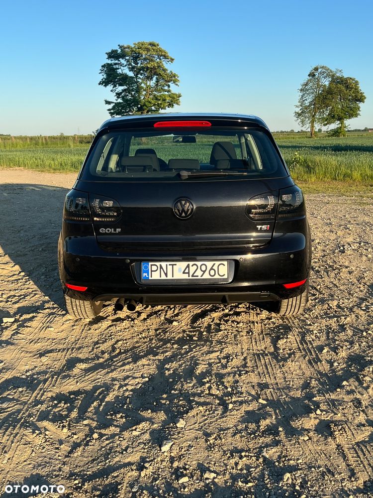 Volkswagen Golf 1.4 TSI DSG Highline - 4