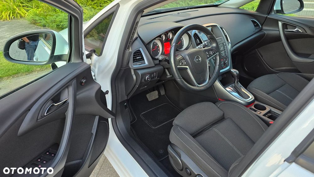 Opel Astra - 9
