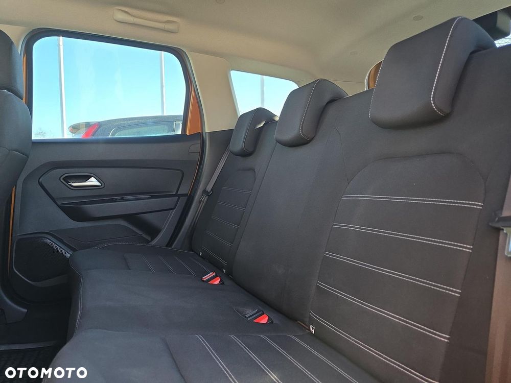 Dacia Duster 1.6 SCe Comfort - 23