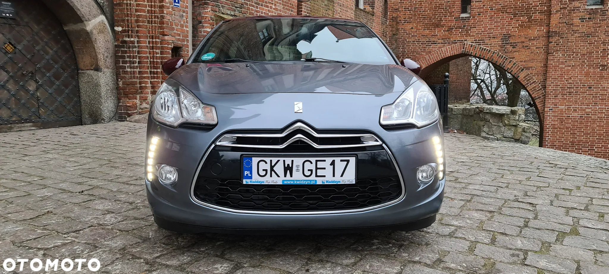 Citroën DS3 VTi 120 SoChic - 3