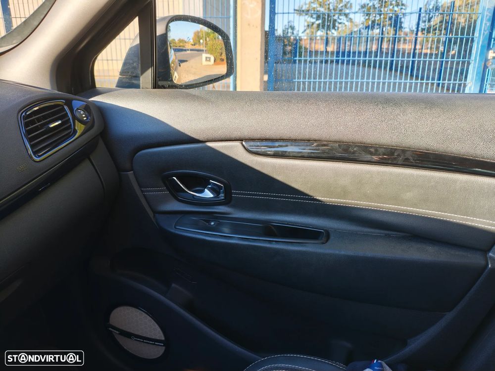 Renault Grand Scénic - 12