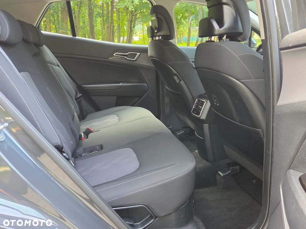 Kia Sportage 1.6 T-GDI HEV Business Line 2WD - 12