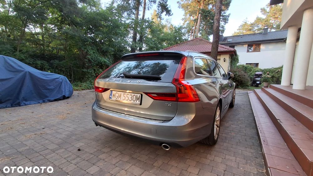 Volvo V90 T4 Geartronic Momentum - 8