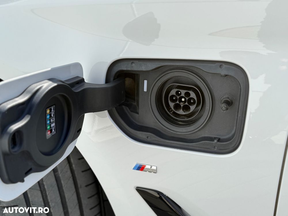 BMW Seria 5 530e Aut. M Sport Edition - 21