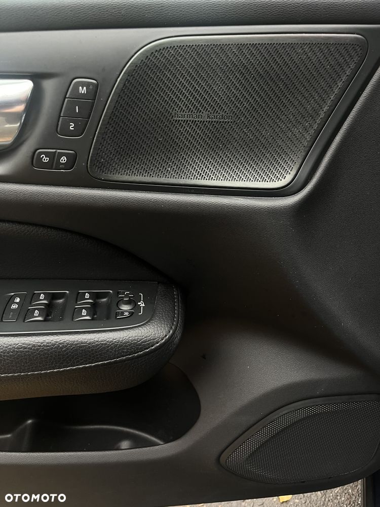 Volvo S60 T6 AWD Inscription - 28