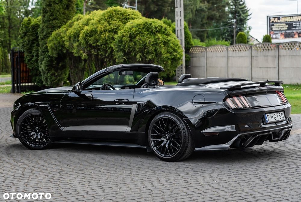 Ford Mustang 5.0 V8 GT - 9