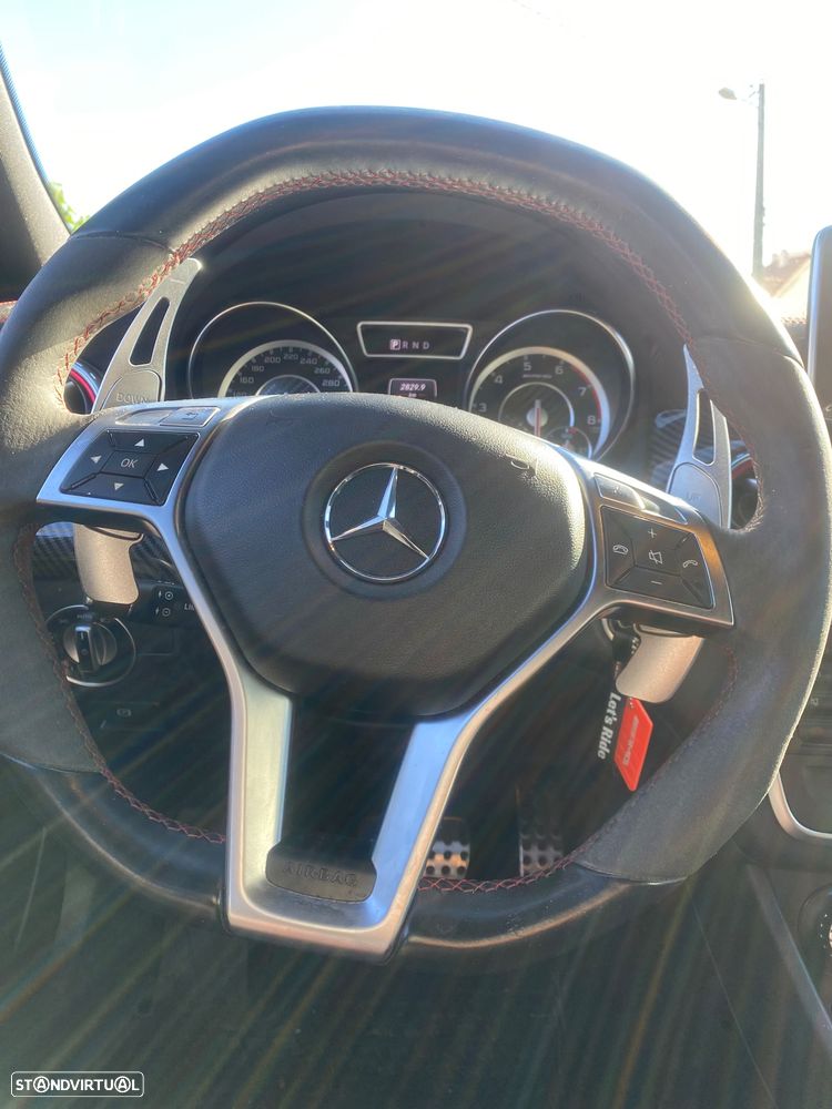 Mercedes-Benz GLA 45 AMG 4Matic 7G-DCT Edition 1 - 33