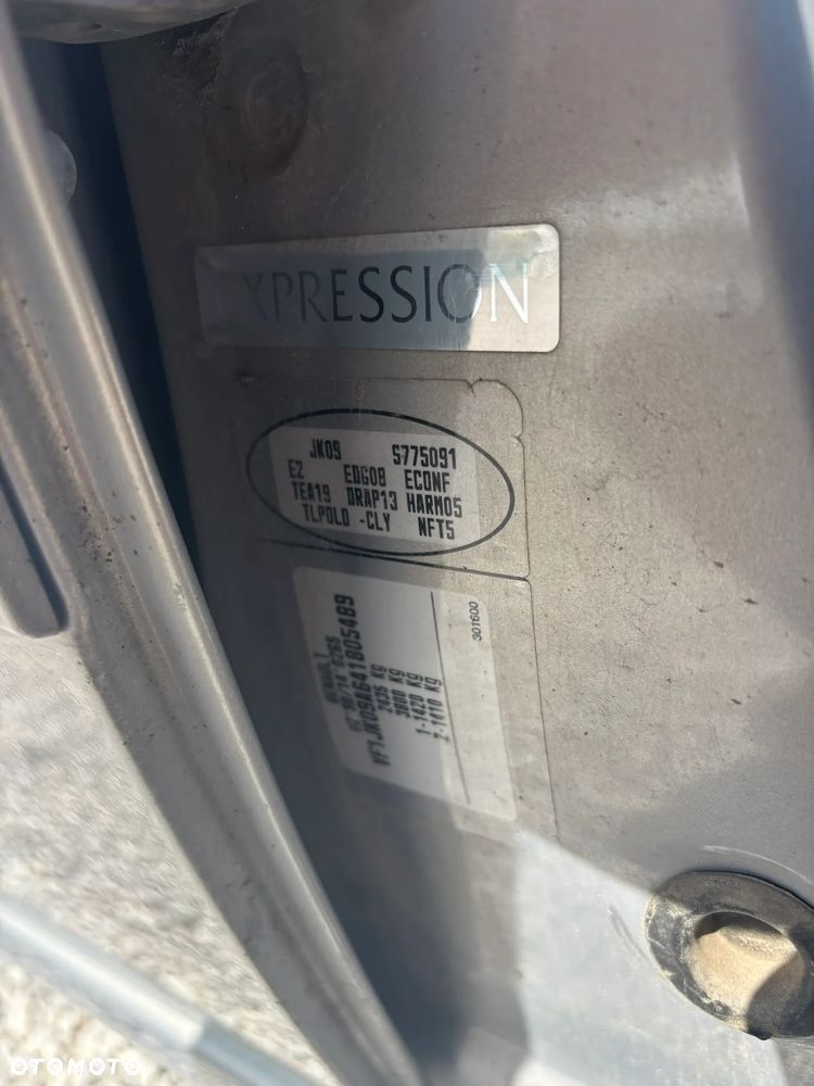 Renault Espace 2.0 16V Voyage - 35