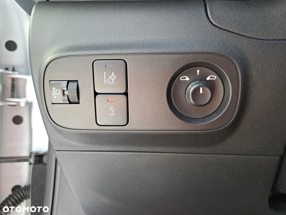 Citroën C3 1.2 PureTech Shine - 22